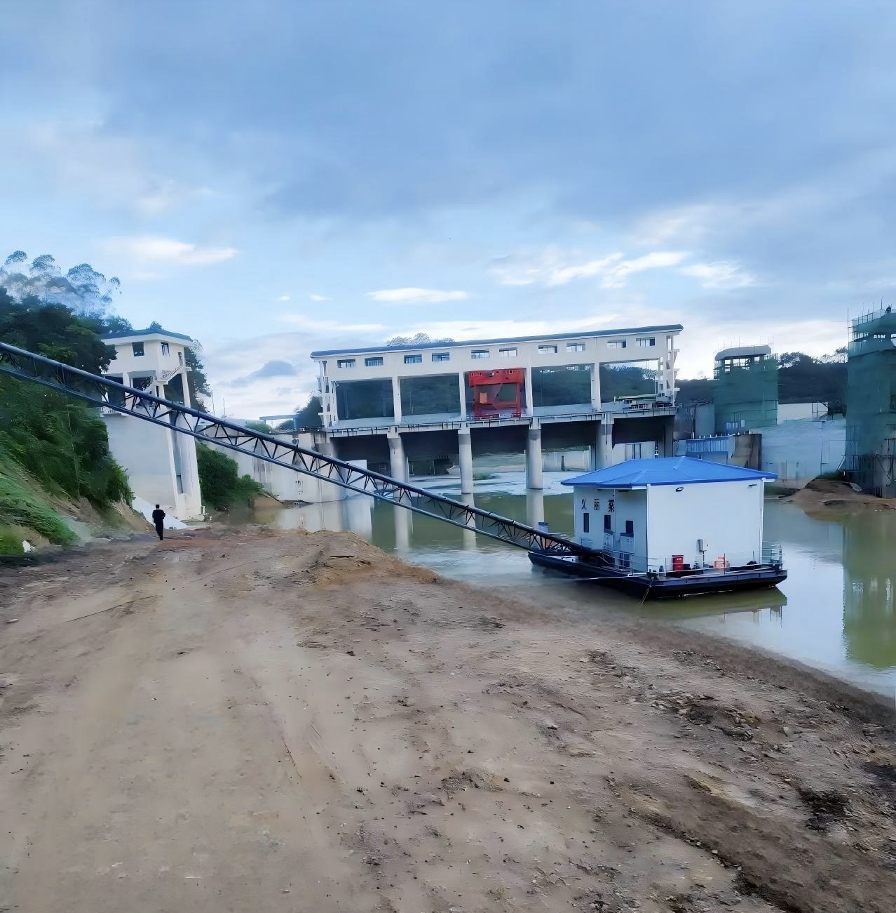 �������ƹ��^ȡˮ�ô��Ŀ